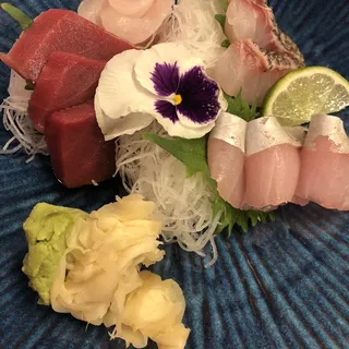 Sashimi Mix 12 pcs