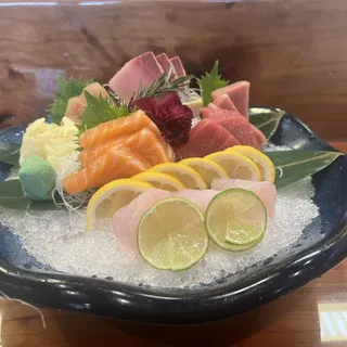 Hamachi Maki