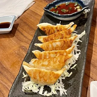 Pork Gyoza Plate