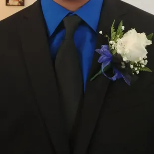 My son's senior prom boutinniere