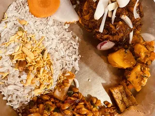 Everest Indian Himalayan Restaurant and Bar