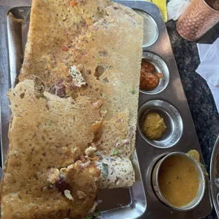 Mix Veg Cashewnut Dosa