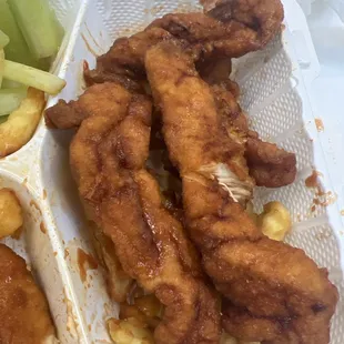Buffalo chicken tenders, fries and celery