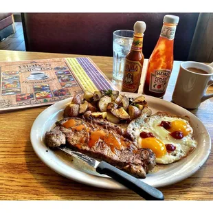 New York Strip Steak w/Two Eggs &amp; O&apos;Brien Potatoes. Pretty Good! Bialy&apos;s Cafe.Evergreen Park, IL Breakfast/Lunch Great Service &amp;Food. Cool!