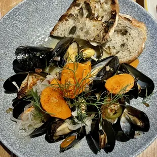 Wood smoked PEI mussels