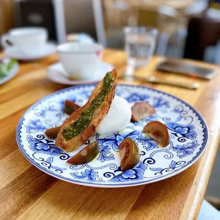 Bufala alla Caprese
