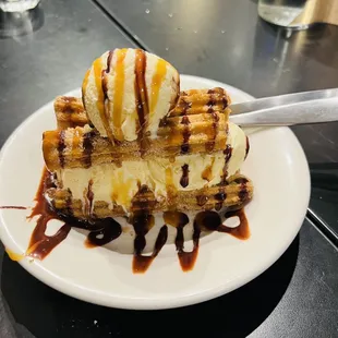 Churro Sundae