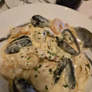Fettuccine tutti pesce