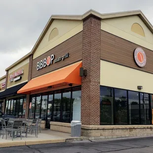 Storefront for Bibibop Toledo Talmadge Rd.