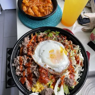 Beef Bulgogi, Mango drink, Tteokbokki