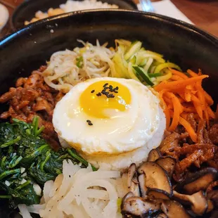 Dolsot Bibimbap