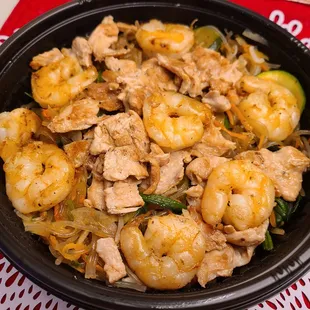 ramen and noodles, food