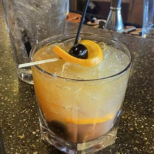 oysters and mussels, drink