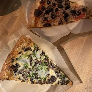 The bottom is truffle and the top is combo