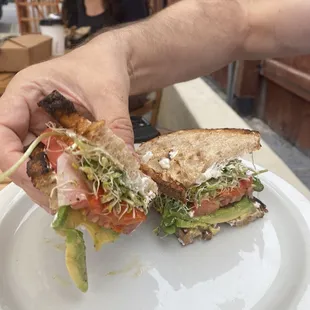 Heirloom Tomato Sandwich