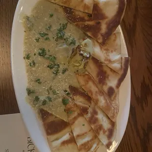 Spinach and artichoke appetizer