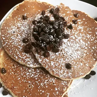 Pumpkin spice pancakes with chocolate chips yum