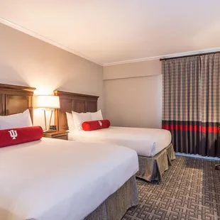 2017 Two Queen Beds With Flat Panel TV