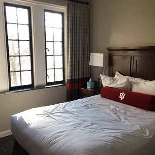 Forget to take pic before laying on the bed