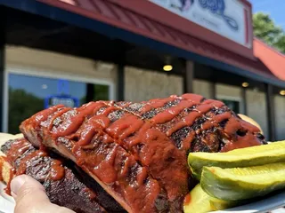 Johnny's BBQ Restaurant & Catering