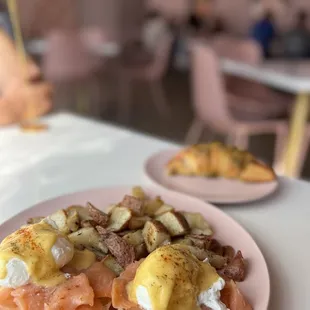 Salmon Eggs Benedict