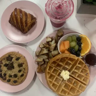 Chocolate Chip Cookie