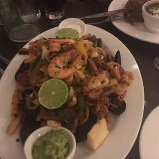 Parrilla Mar y Tierra