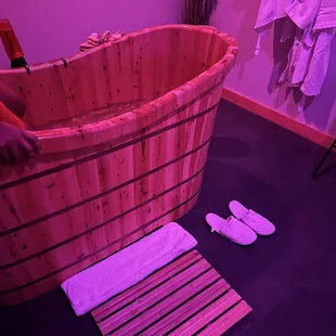 Bathtub at the spa.