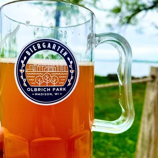 Sitting by the lake in the Biergarten