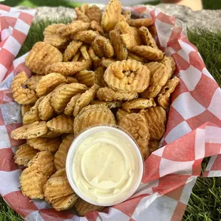 Fried pickles