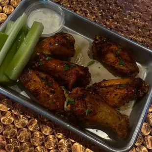 food, chicken wings and fried chicken, fried chicken wings, fried chicken, poultry, bbq chicken, chicken, bbq wings, chicken wings