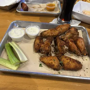 Nashville rub wings.