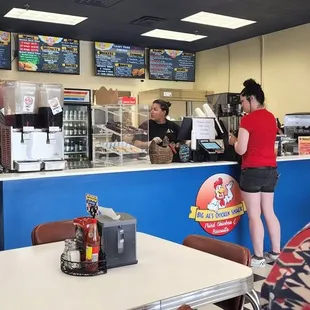 Big Al&apos;s order counter
