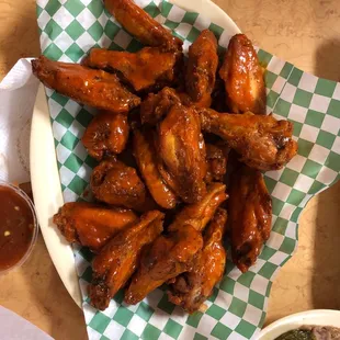 Delicious Spicy Wings
