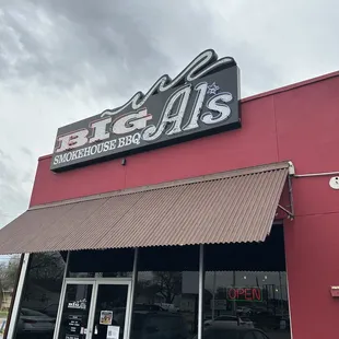 Big Al&apos;s