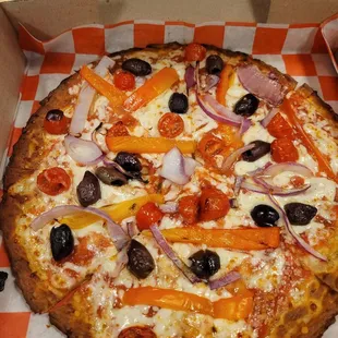 Pizza Greek Gluten Free Cauliflower Crust