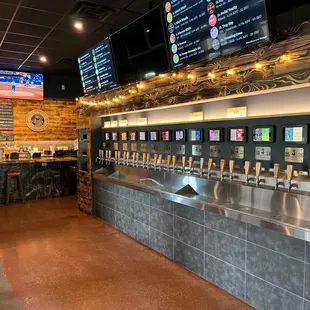 Taps and bar at Big Ash