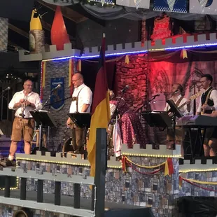 Bavarian bands!