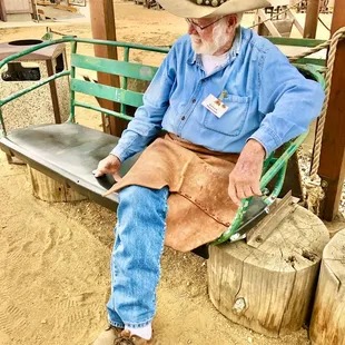 A very kind, knowledgeable and enjoyable docent