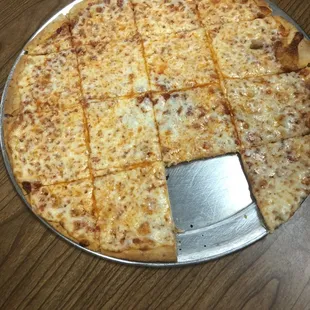 Cheese pizza