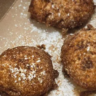 Deep fried pumpkin spice Oreo cookies!  #FallTreats #CookieHeaven