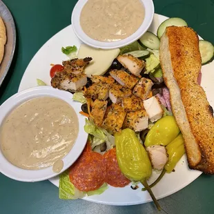New York Salad with Caesar dressing