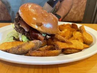 Dam Korner Cafe