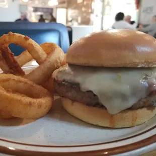 Chili Bopper burger plus a side of onion rings.
