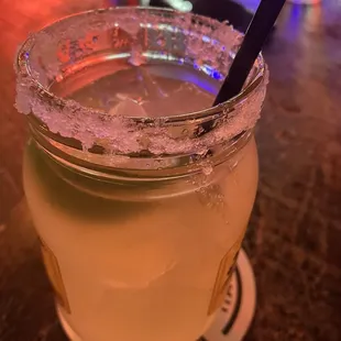 dessert, drink