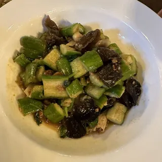 Traditional Mixed Salad