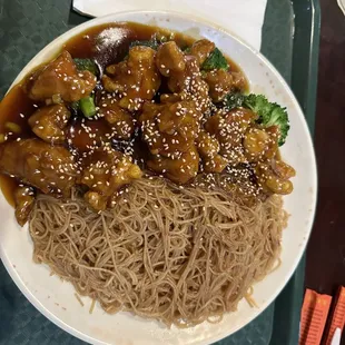 Sesame chicken w rice noodles