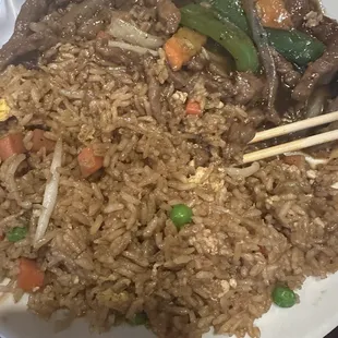 Beef w. Black Pepper Sauce*