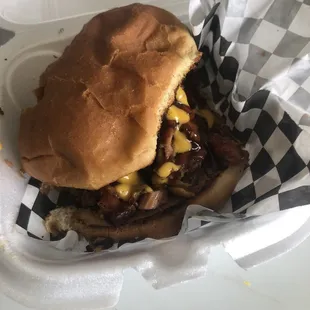 Pork sandwich with cheese