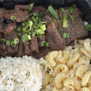 My fav!! Hawaiian Angus Beef BBQ sooo tender!! Live to pair with their house special sauce !!  Must try!!